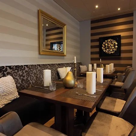 Hotel Restaurant Hackmann-atter 4*